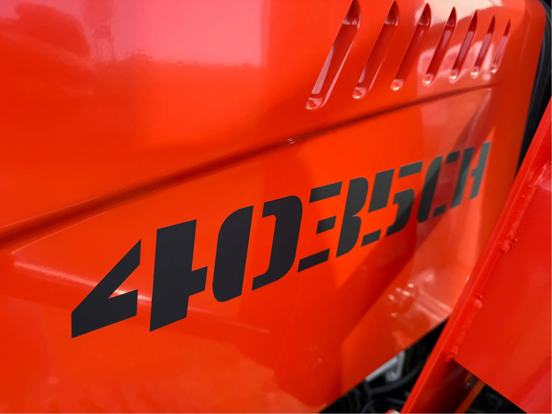 Bad Boy 4035CH Cab Tractor w/ Loader - Implement and Trailer Packages Available! - Image 9