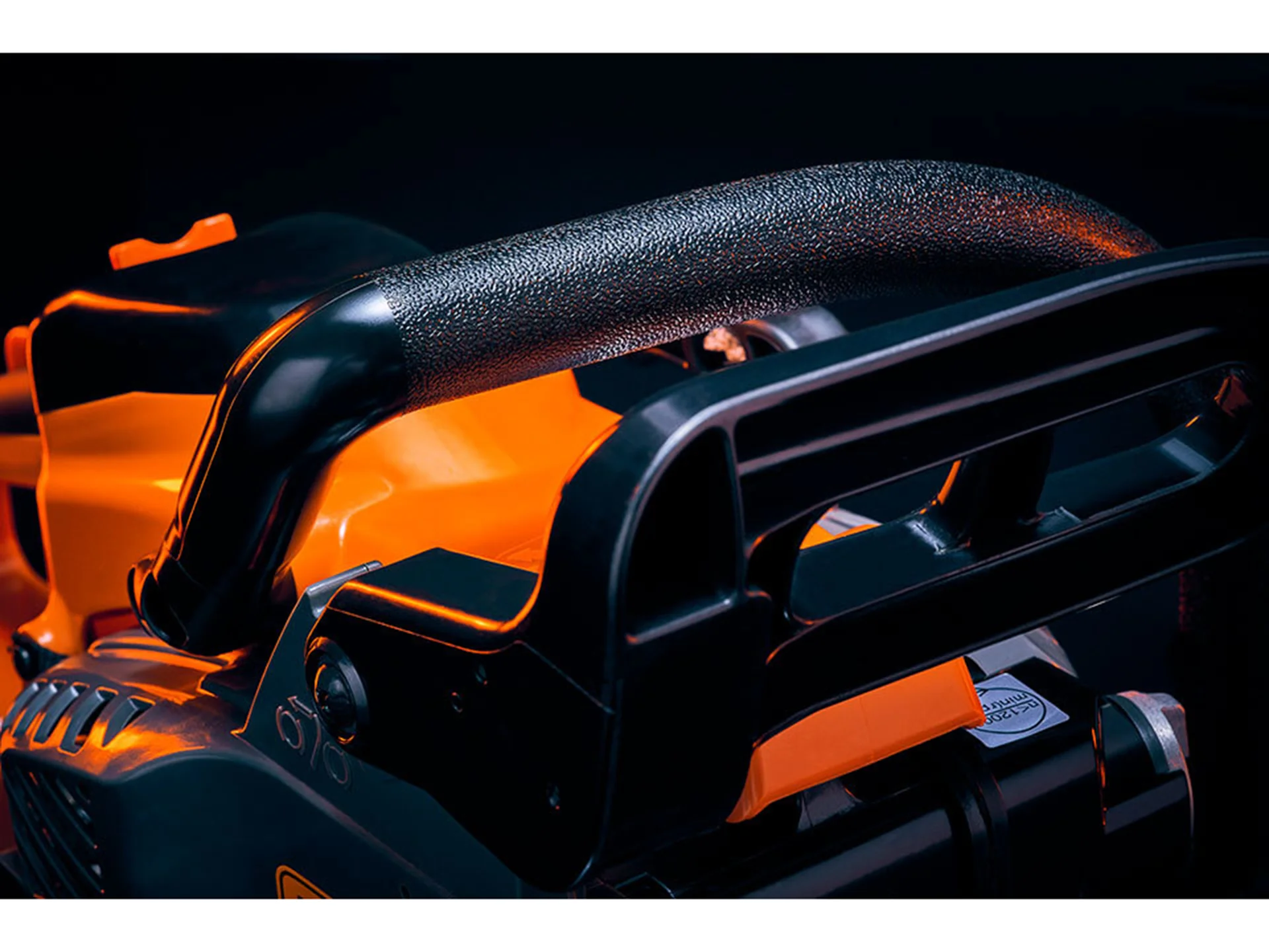 Bad Boy Tools CS300-14 30.1 cc Gas Powered 14" Chainsaw for Sale - 088-7671-00 - Image 11