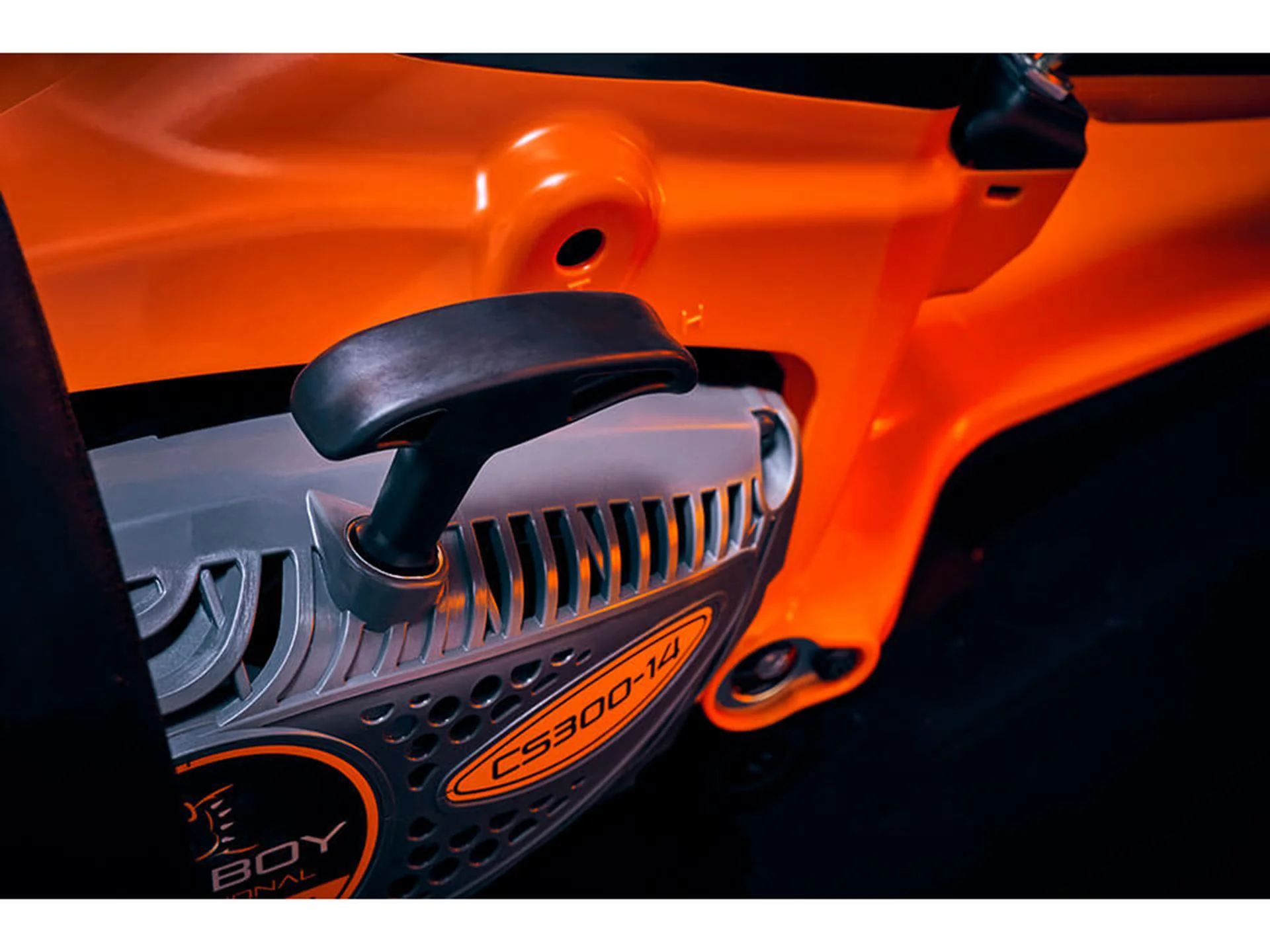 Bad Boy Tools CS300-14 30.1 cc Gas Powered 14" Chainsaw for Sale - 088-7671-00 - Image 12