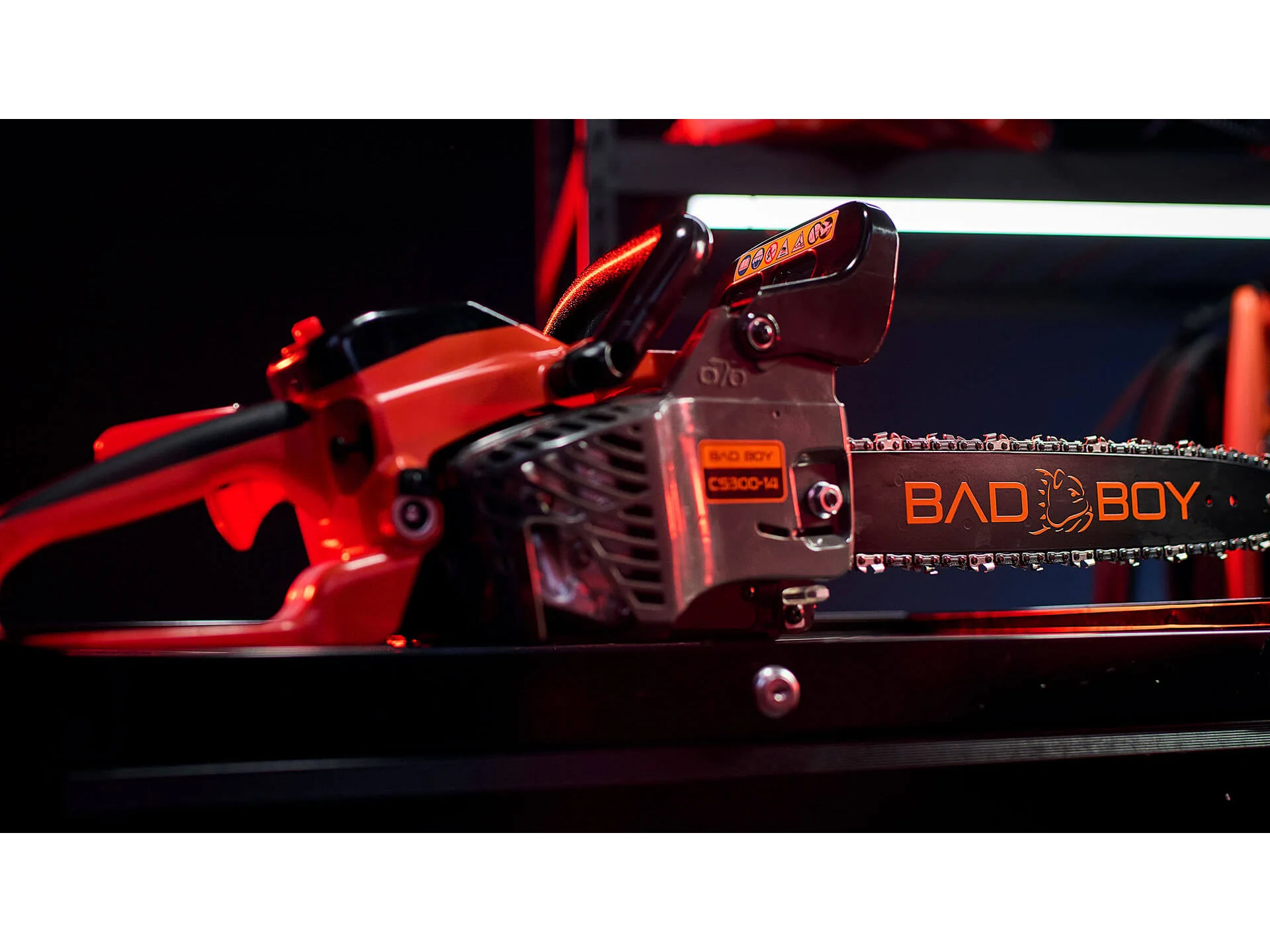 Bad Boy Tools CS300-14 30.1 cc Gas Powered 14" Chainsaw for Sale - 088-7671-00 - Image 14