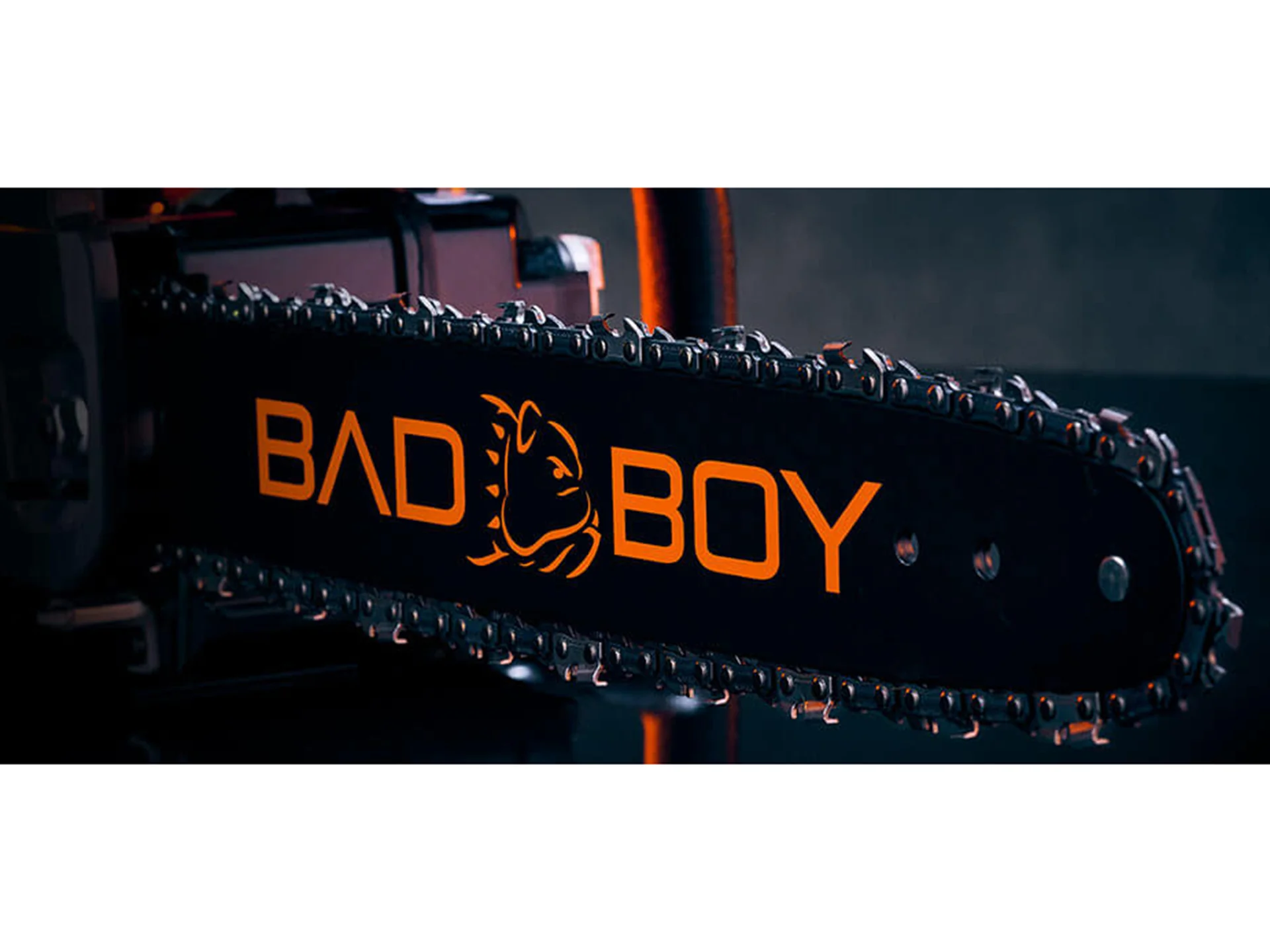 Bad Boy Tools CS300-14 30.1 cc Gas Powered 14" Chainsaw for Sale - 088-7671-00 - Image 5