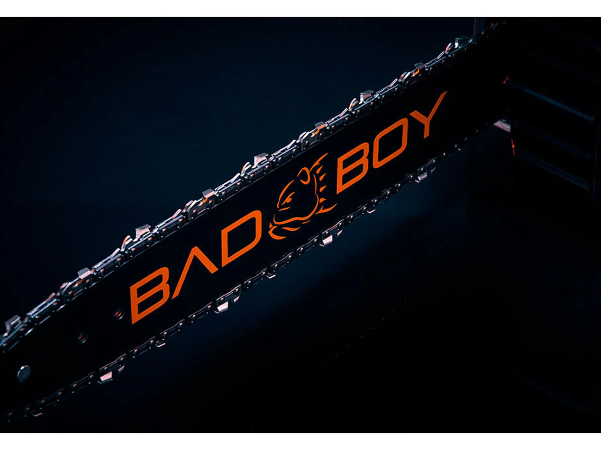 Bad Boy Tools CS300-14 30.1 cc Gas Powered 14" Chainsaw for Sale - 088-7671-00 - Image 6