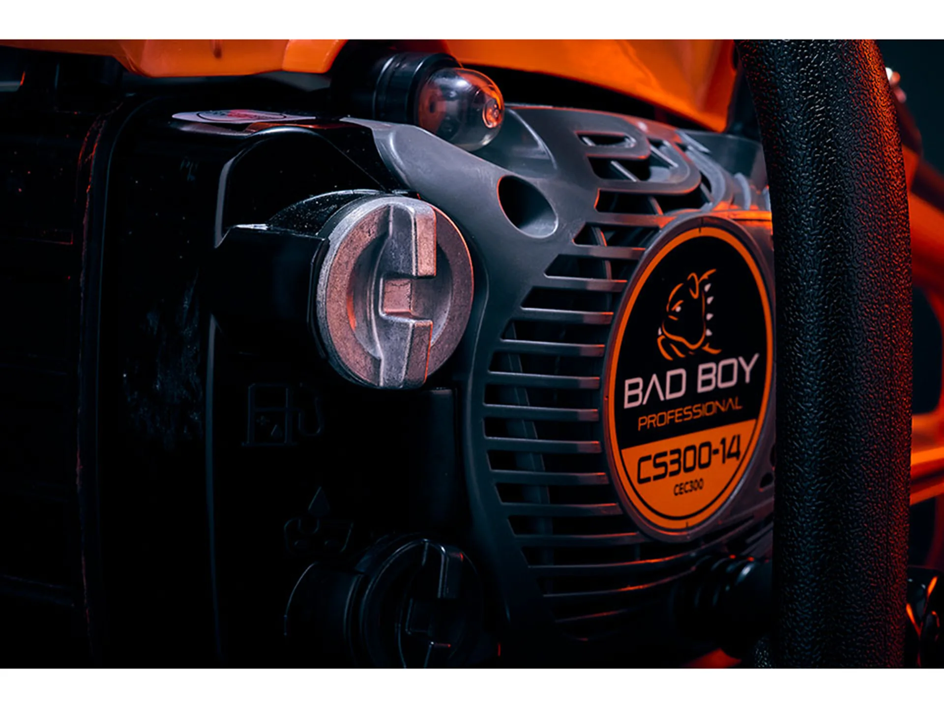 Bad Boy Tools CS300-14 30.1 cc Gas Powered 14" Chainsaw for Sale - 088-7671-00 - Image 8