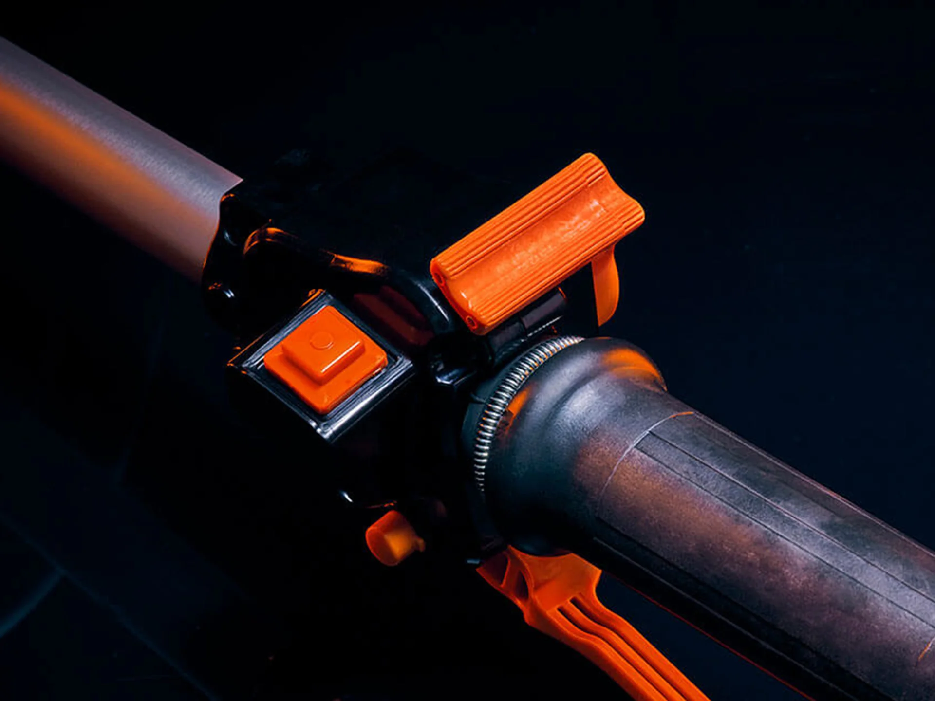 Bad Boy Tools ST225 Gas Powered String Trimmer for Sale -  088-7665-00 - Image 2